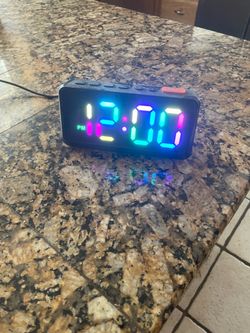 Led digital clock alarm clock