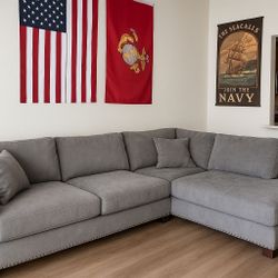 🏠🚚📦 Large Gray Sectional Couch – Super Comfortable & Clean FREE DELIVERY TO YOUR HOME!! ~  QUALITY SOFA! ~ READY TO GO! 