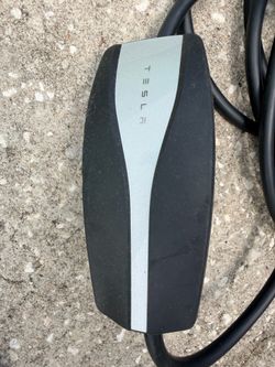 Tesla Charger