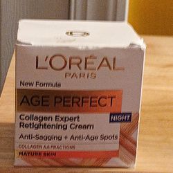 L'Oreal Paris Brand New Age Perfect Collagen Expert Retightening Cream Boxed 