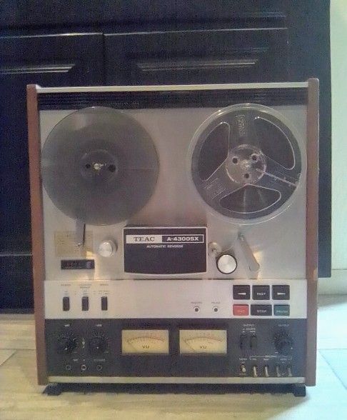 Teac A-4300SX Vintage Reel To Reel Audio Recorder Player