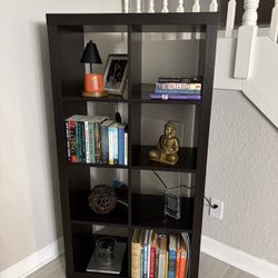 Bookshelf 