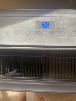Midea Portable Air conditioner