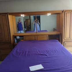 Bed Room Set 
