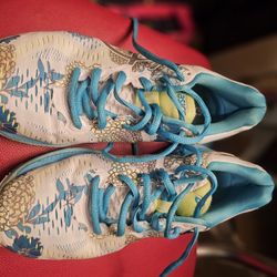 Asics Tennis Shoes  