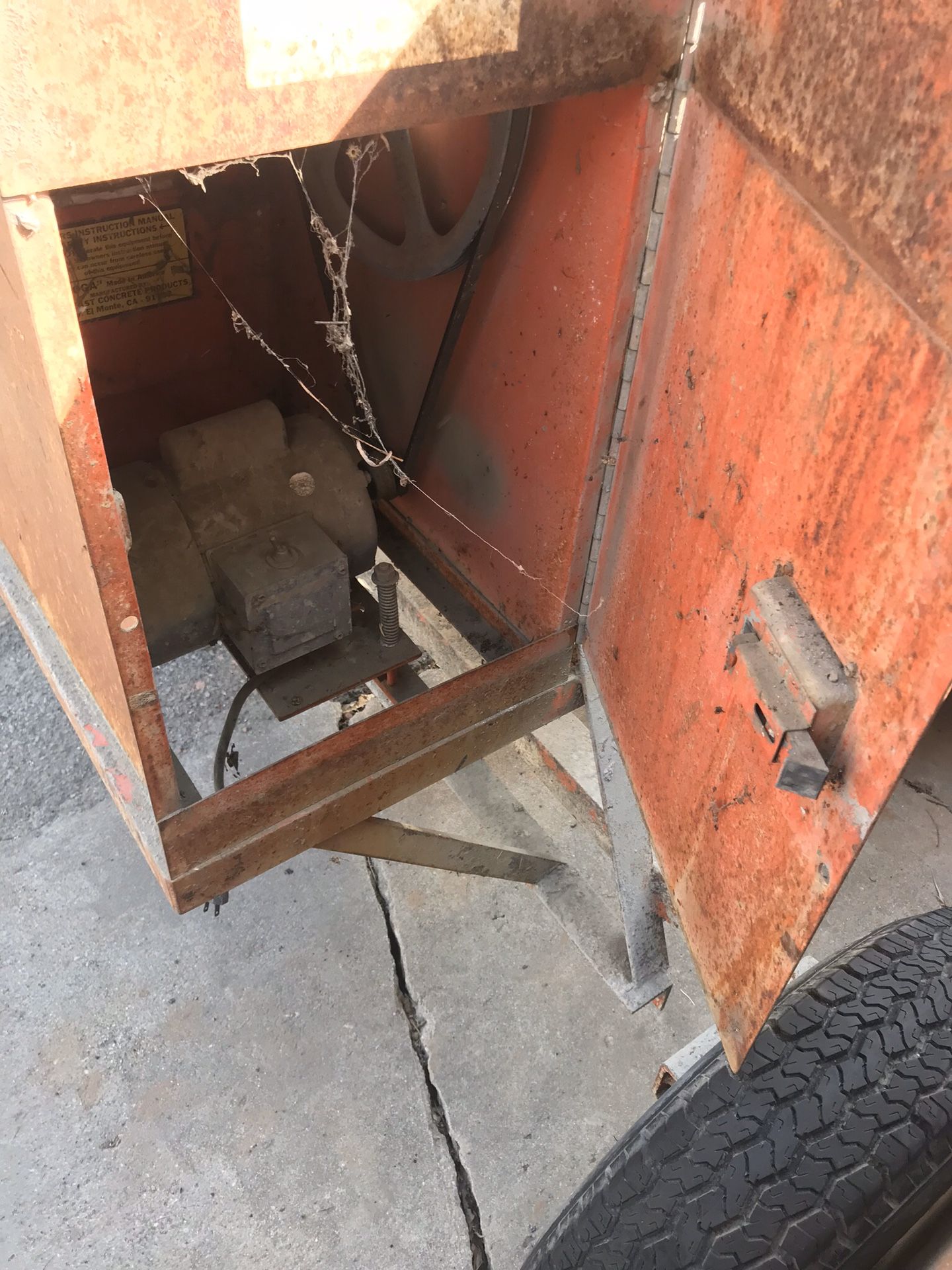 Canoga electric concrete mixer for Sale in Chino Hills, CA OfferUp
