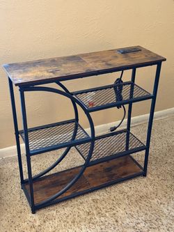 Entryway Table w/outlets