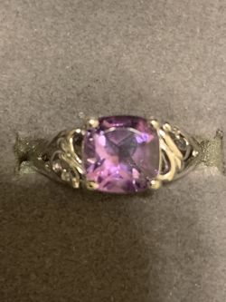 Avon Sterling Silver Purple Amethyst Ring - Size 8