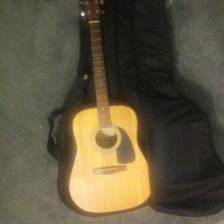 Fender Acoustic Guitar + Case And Strap