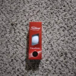 Titleist TrueFeel Golf Balls Three Pack Brand New
