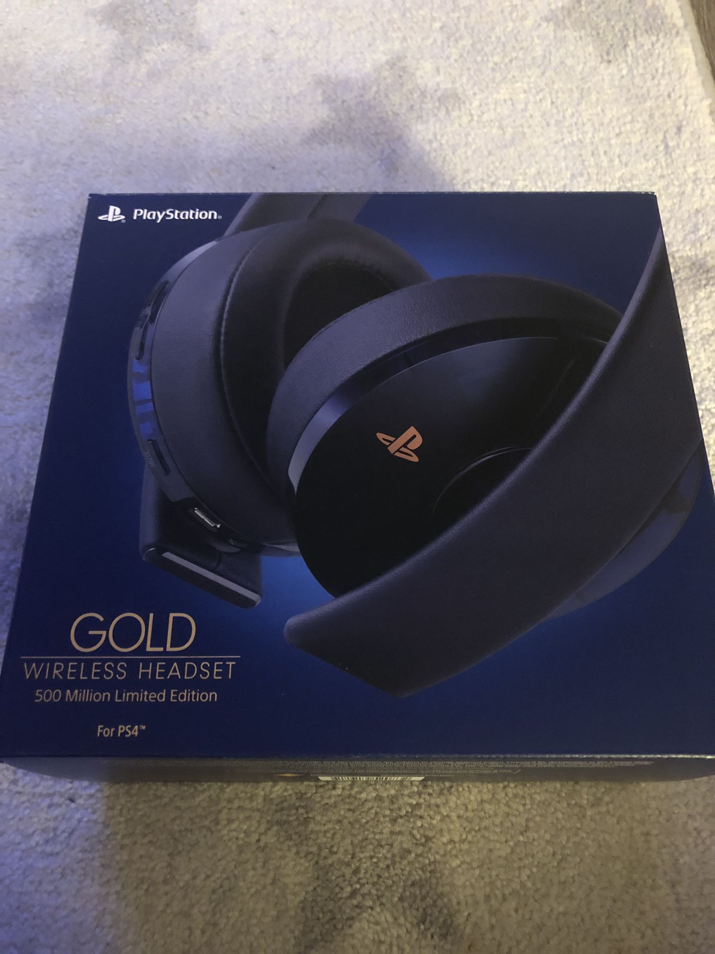 Ps4 500million limited gold headset