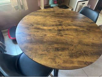 Round table and 4 chairs