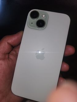 Iphone 15 plus  NEEDS A NEW BACK GLASS REPAIR