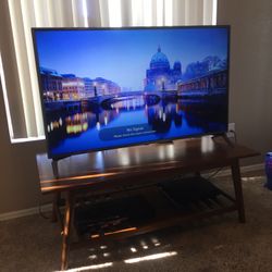55” LG Smart TV Flat Screen 2019 W/ Remote