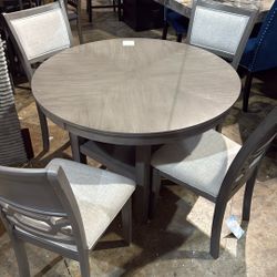 5 Piece Dining Table FLASH SALE 