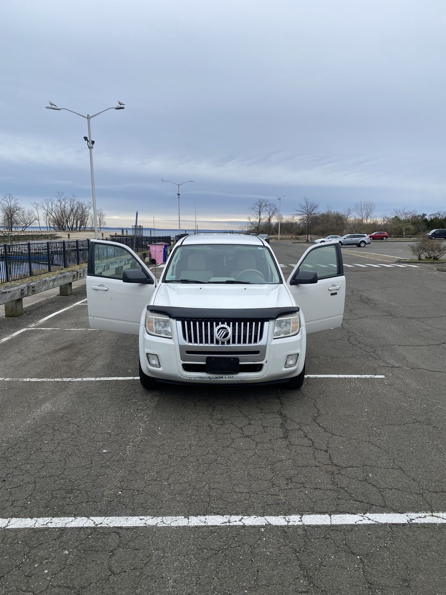 2009 Mercury Mariner