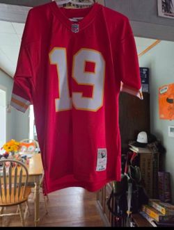 Chiefs NFL Throwbacks Red Jersey Joe Montana Number 19 Size Medium