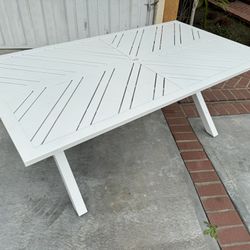 Dining Table/ Patio Furniture 