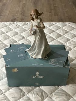 Glass doll