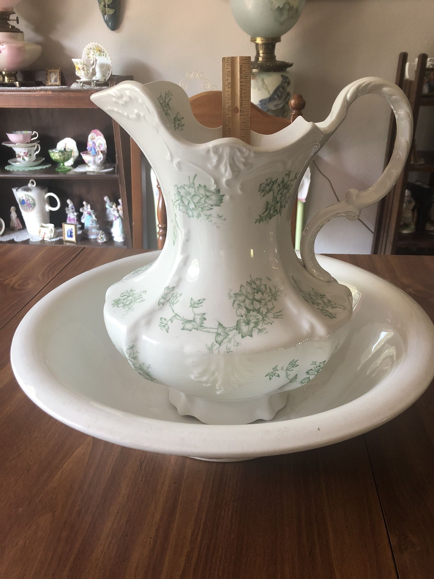 Vintage Wash Basin And Pitcher