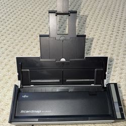 Pre-Owned Fujitsu ScanSnap S1300i Portable Image Document Scanner 