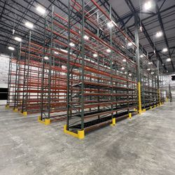 Pallet Racking Beams Uprights Wire Decks Forklifts Industrial Pallet Racking 