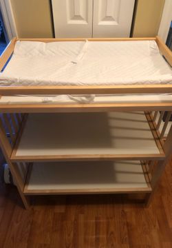 Diaper changer table