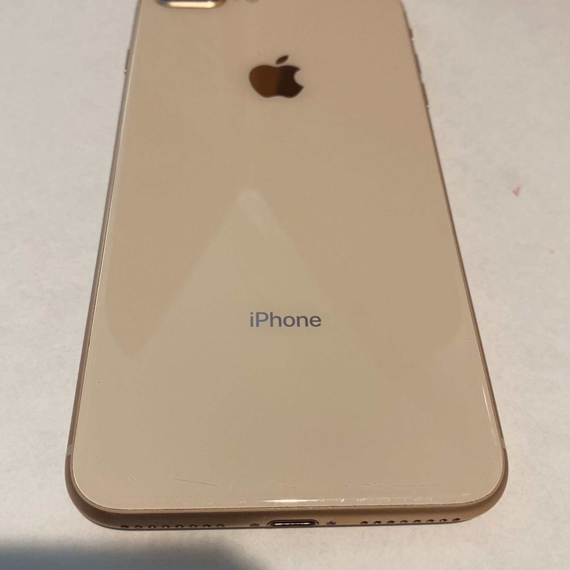 iPhone 8 Plus Unlocked