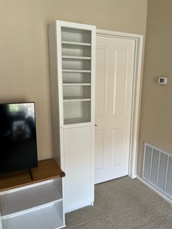 Billy Bookshelf Bookcase with Half Glass Door
