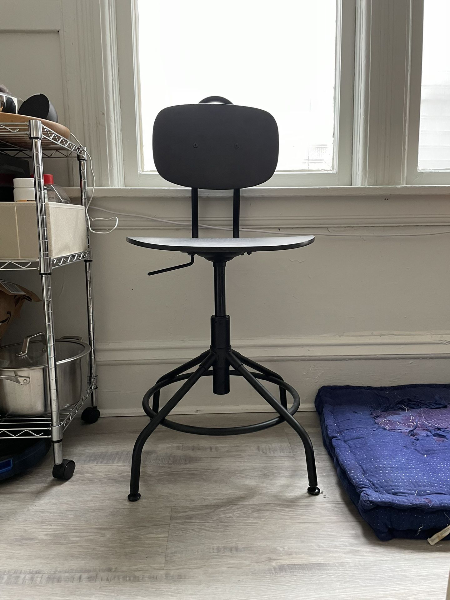 Black Bent Plywood Swivel Task Chair