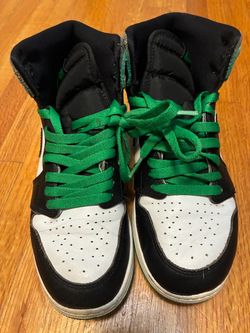 Air jordan 1 high | green size 6.5 youth 45$ obo
