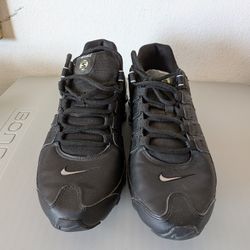 Mens-nike Shoxs
