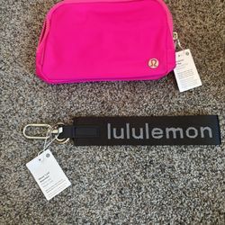 Lululemon Bundle Everywhere Belt Bag And Never Lost Keychain Brand New