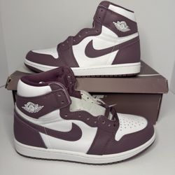 Jordan 1 High OG Mauve Size 8.5W – DS $125 OBO 💜