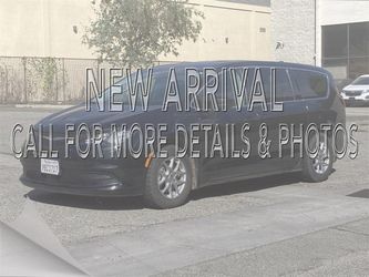 2022 Chrysler Voyager