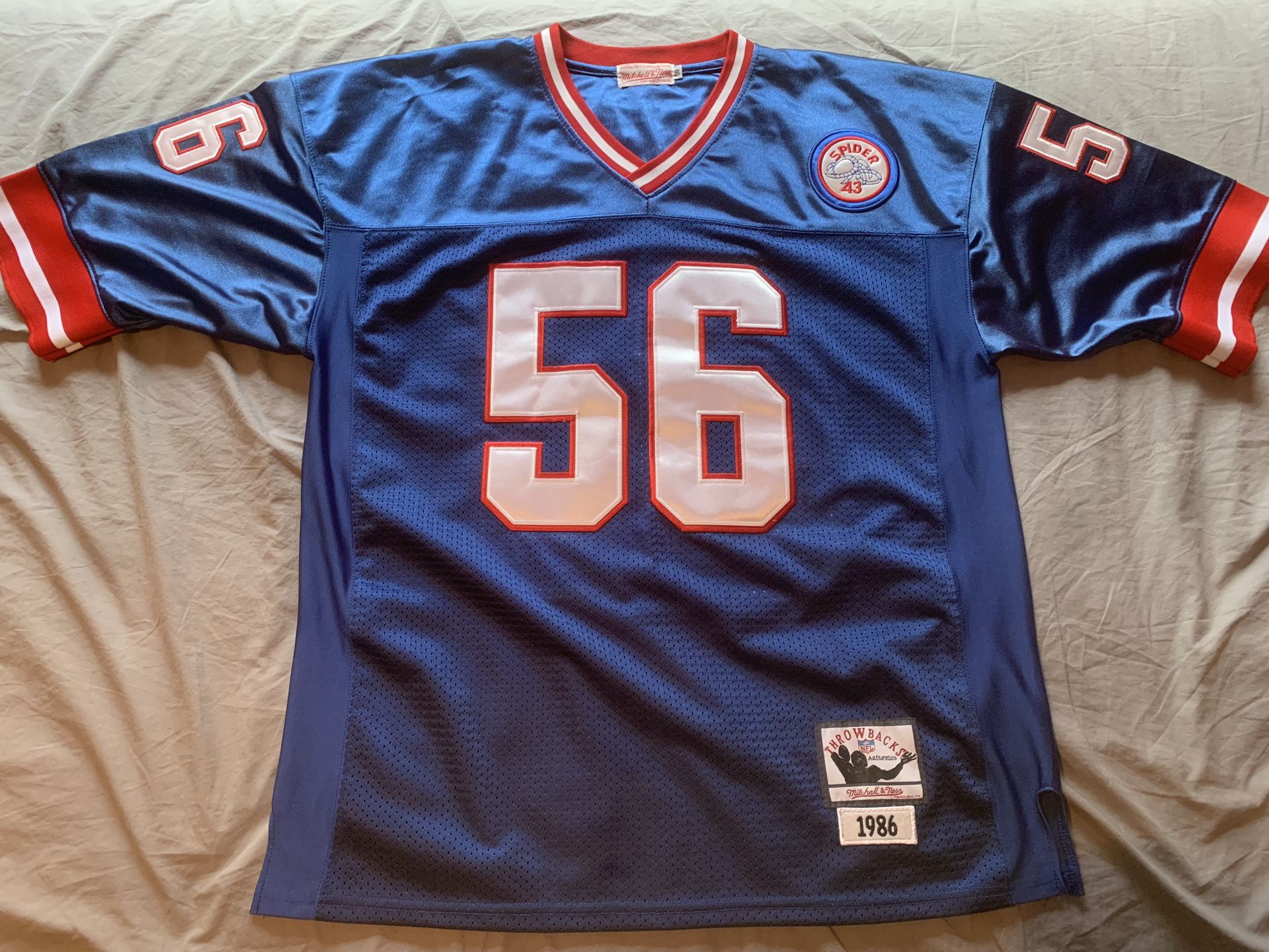 Lawrence Taylor New York Giants Mitchell & Ness Jersey; Men’s Size 50