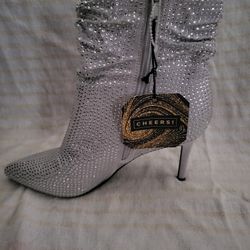 Nine West Size 8M Silver And Rhinestone 