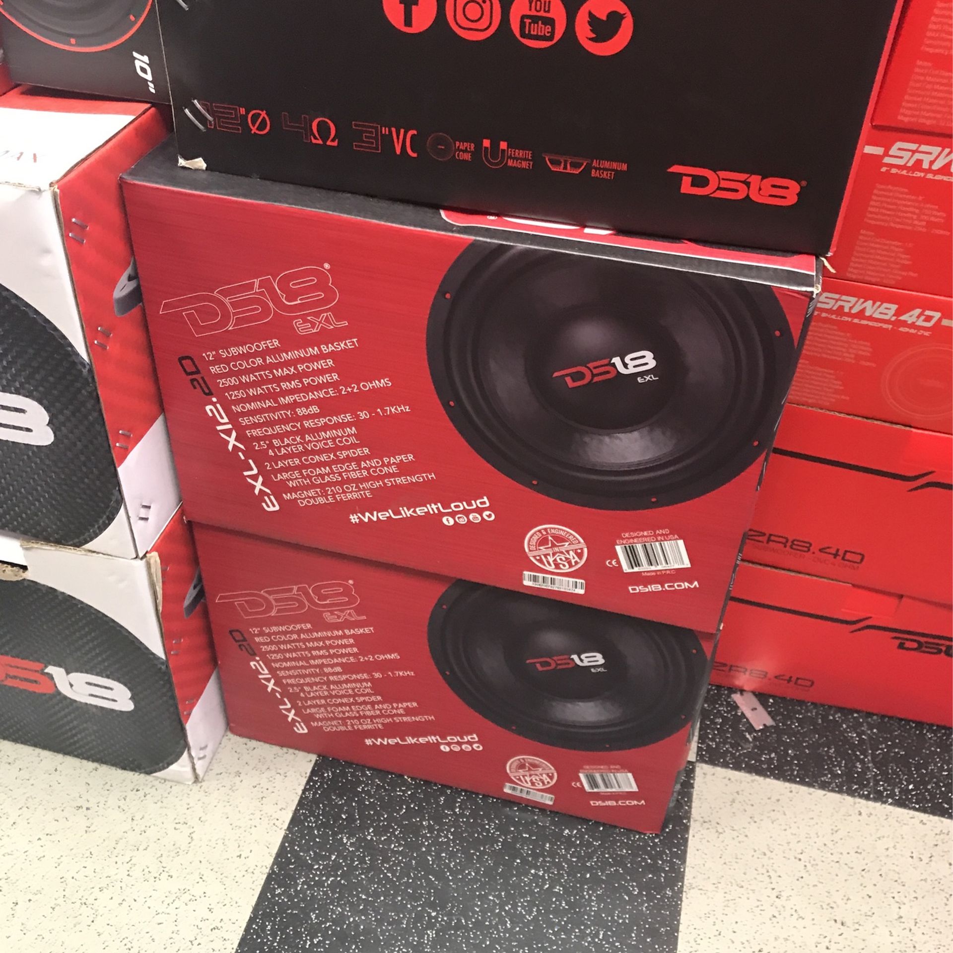 Ds18 Exl 12 Subwoofer 1250 Watts Rms!