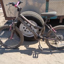 2 Bike Children's Pink And Black/ Black Cruiser 
