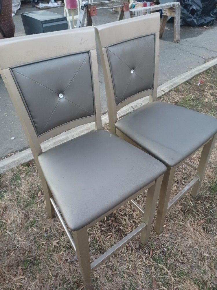 2 Good Condition Bar Height Chairs