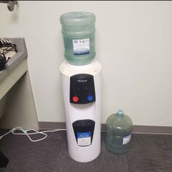 Soleus Air WD1-02-01 water cooler