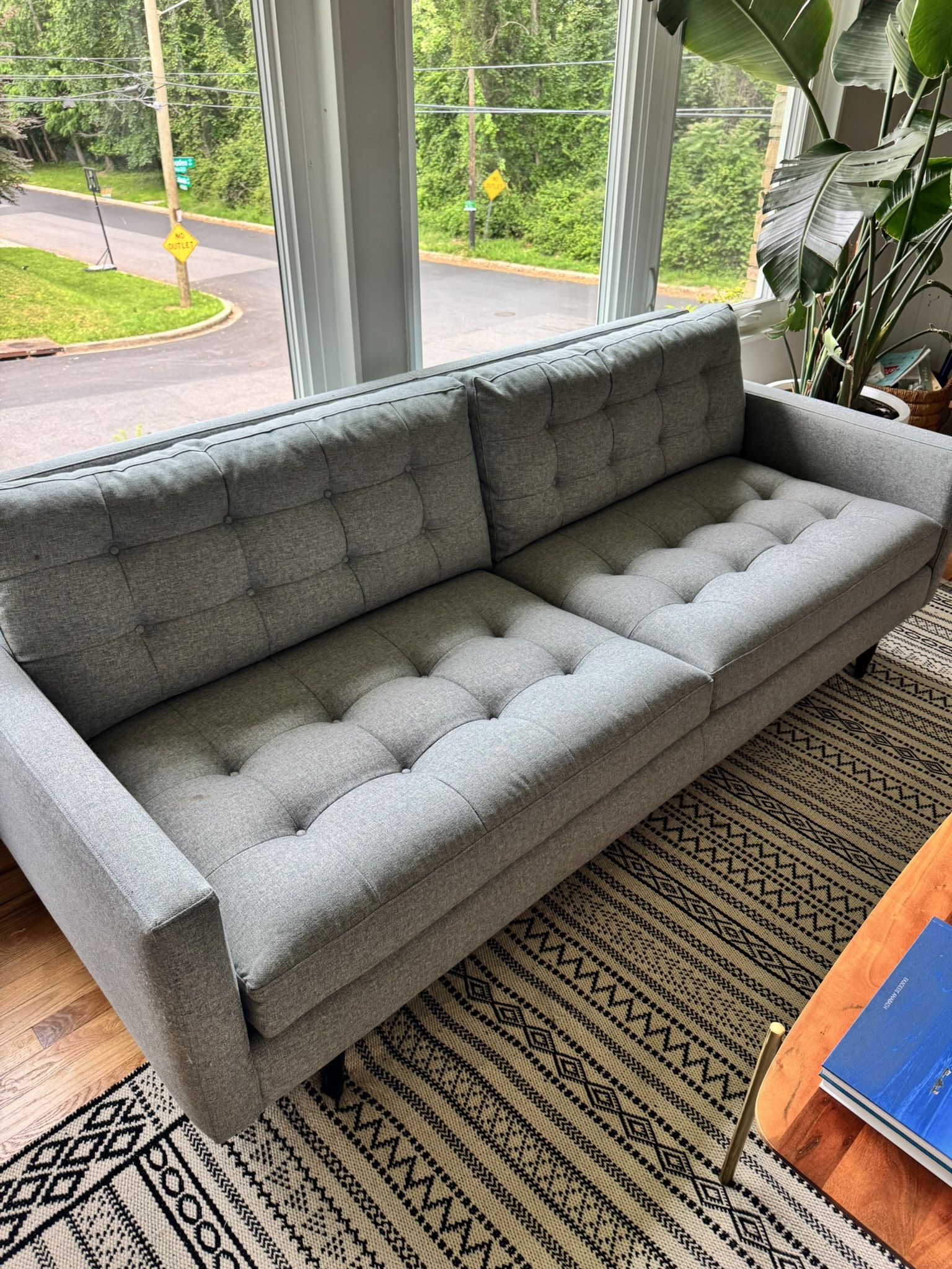 Midcentury-style Crate & Barrel Sofa Petrie