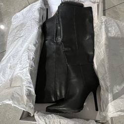 Jennifer Lopez Jarrell Boot - Black