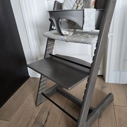 Stokke Tripp Trapp High Chair