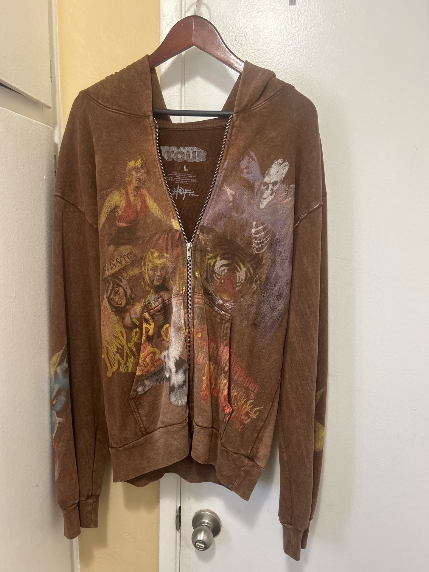 Travis Scott Utopia Circus Maximus 2023 Tour Zip-Up Hoodie