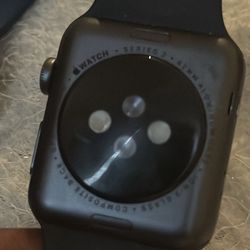 Apple Watch Series 3 Locked