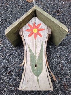 Wood Bird Feeder With Flowers