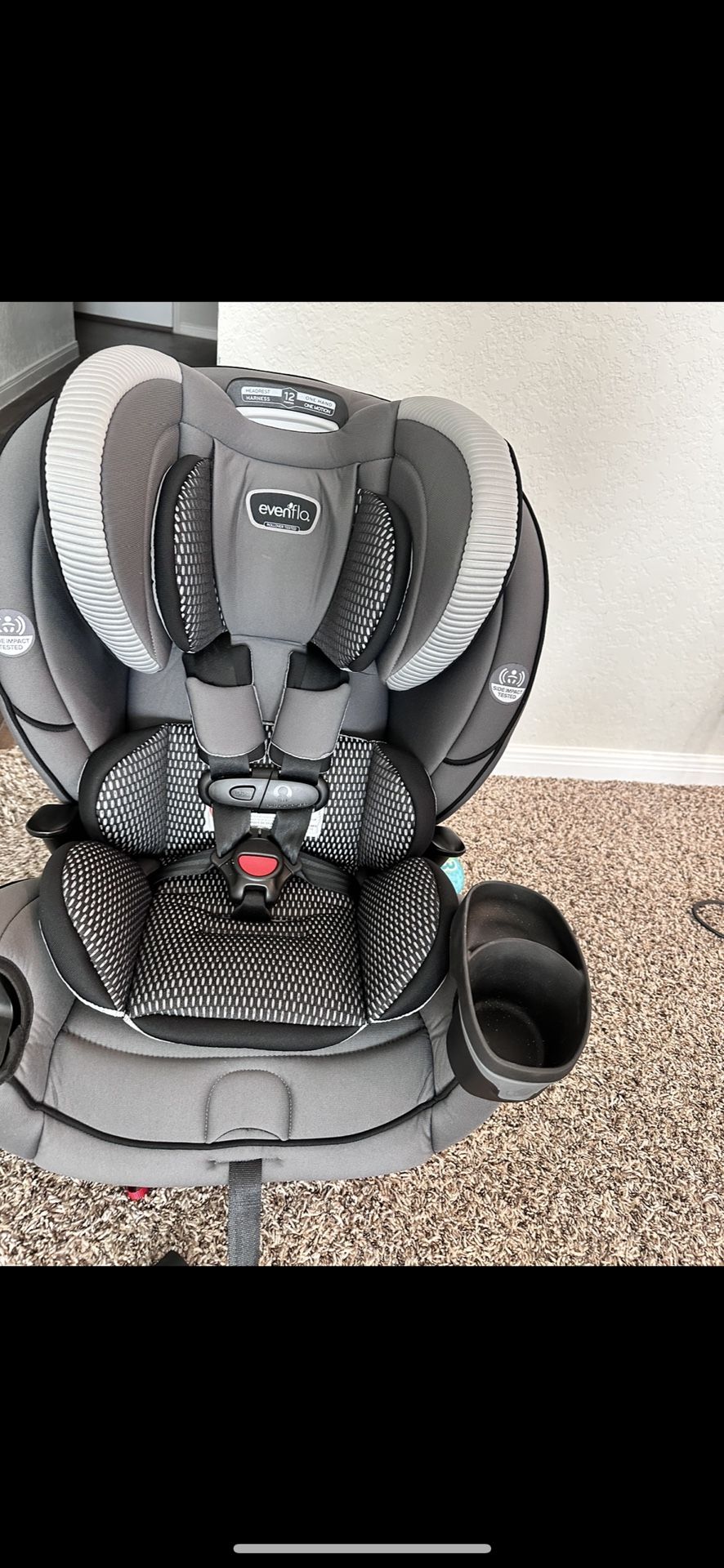 Evenflo EveryFit 4in1 Convertible Car Seat Featuring 12Position