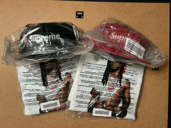 Supreme Tees / fitted