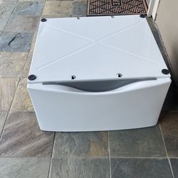 15.5 Inch Laundry 1-2-3 Pedestal with Storage Drawer: White